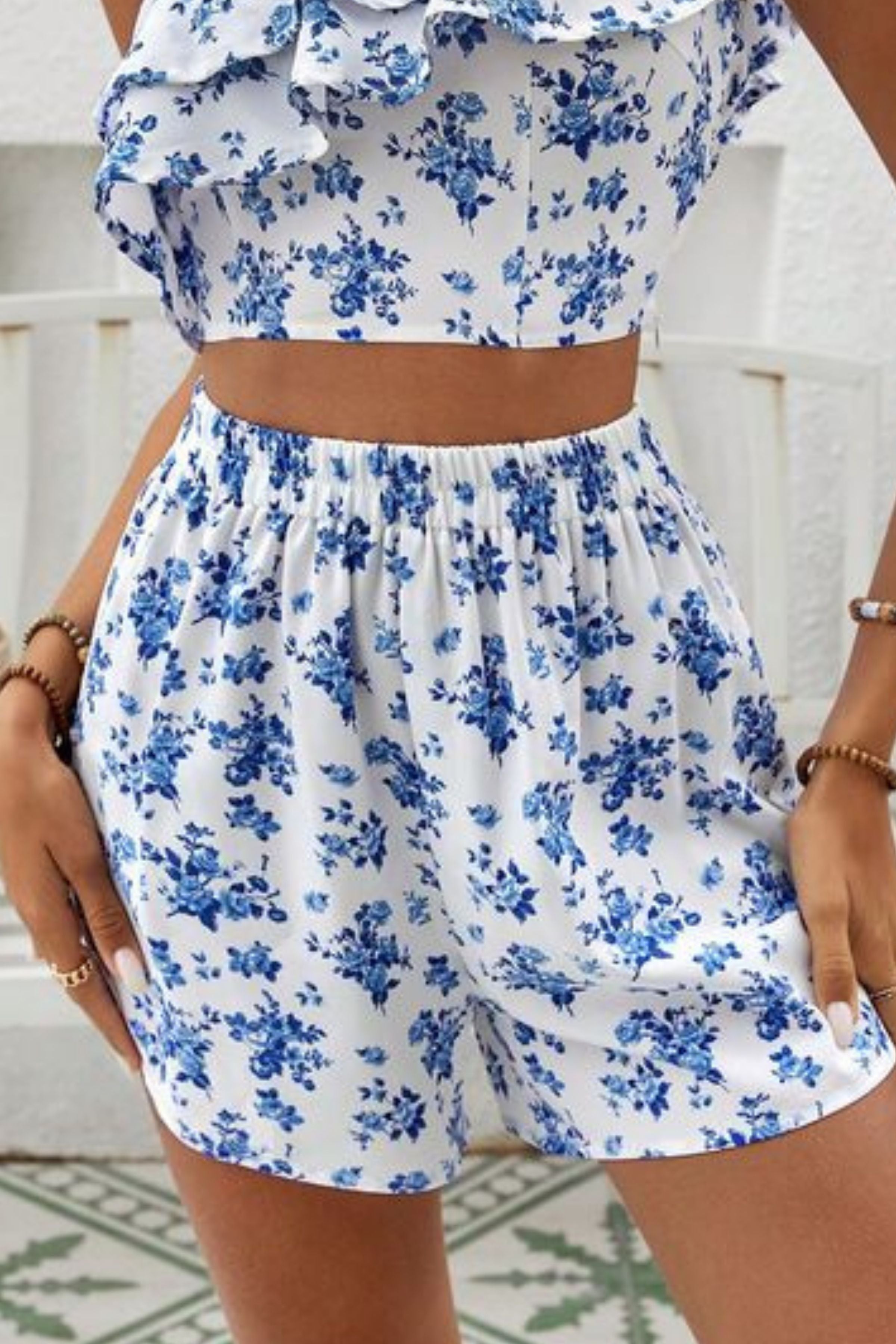 BLUE DAISY RUFFLE TOP AND SHORTS