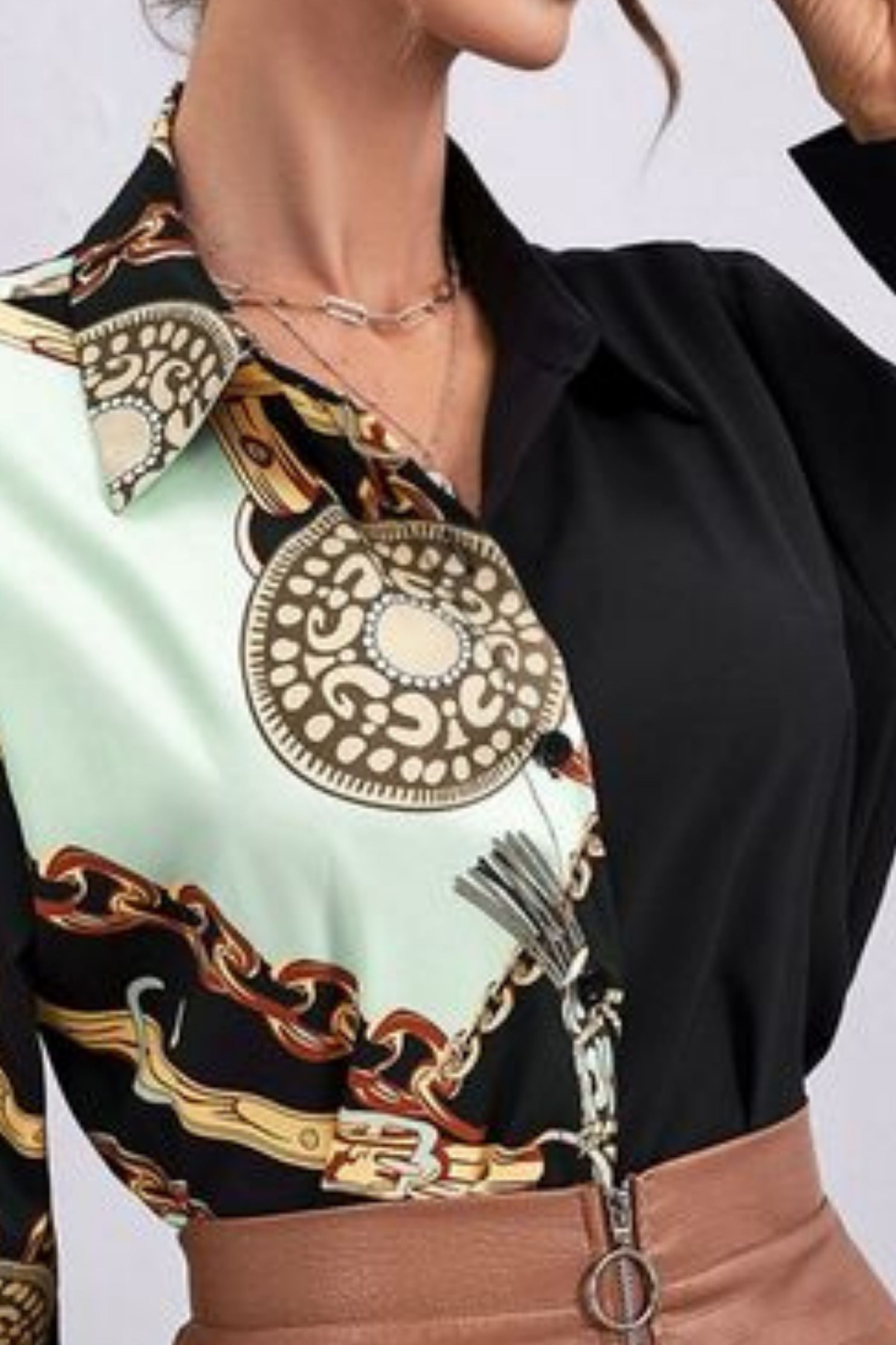 CHAIN BLOCK SATIN SHIRT 1